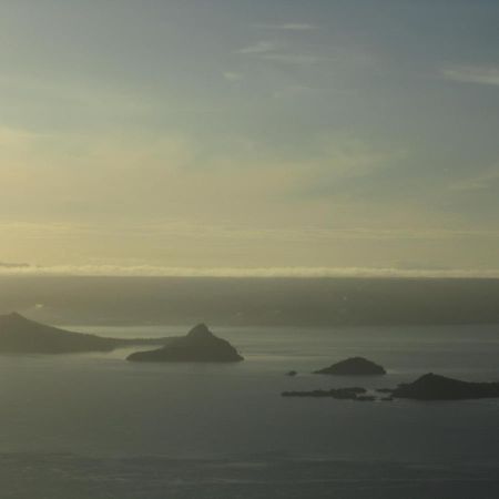 A Breath Taking View Of Taal Lake & Volcano Tagaytay City Exterior foto